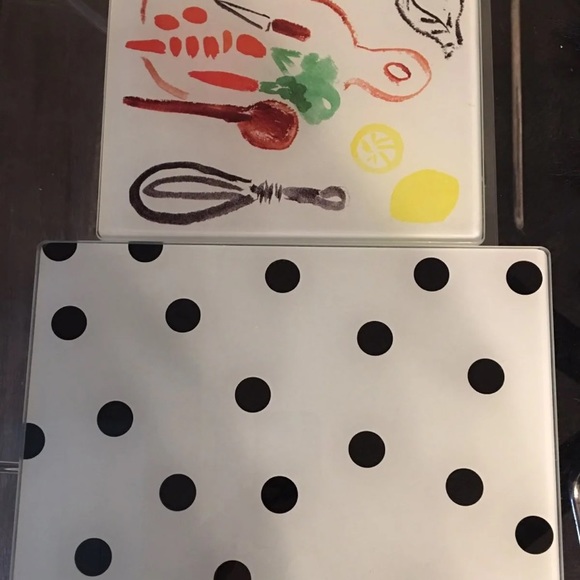 Kate Spade cutting board set - Picture 2 of 3
